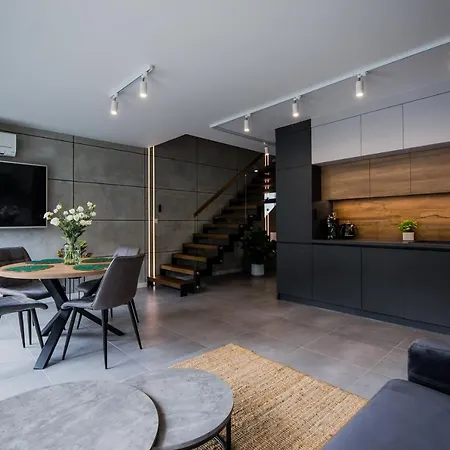 아파트 Apartview Plazowa By Rent Like *