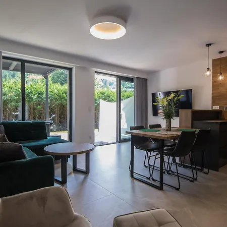 Apartview Plazowa By Rent Like * シュチルク
