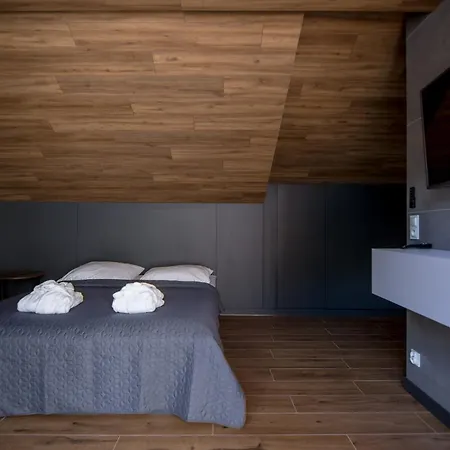 Apartview Plazowa By Rent Like