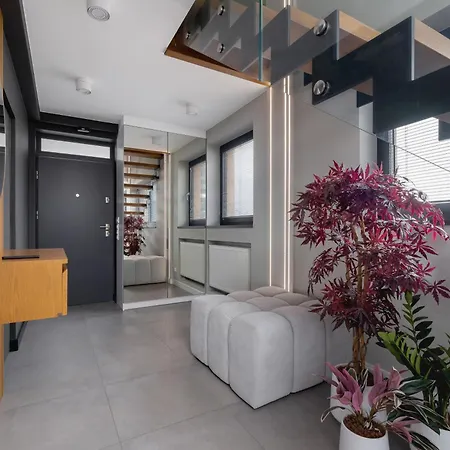 Apartview Plazowa By Rent Like שצ'צ'ירק