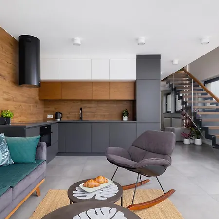 Apartview Plazowa By Rent Like