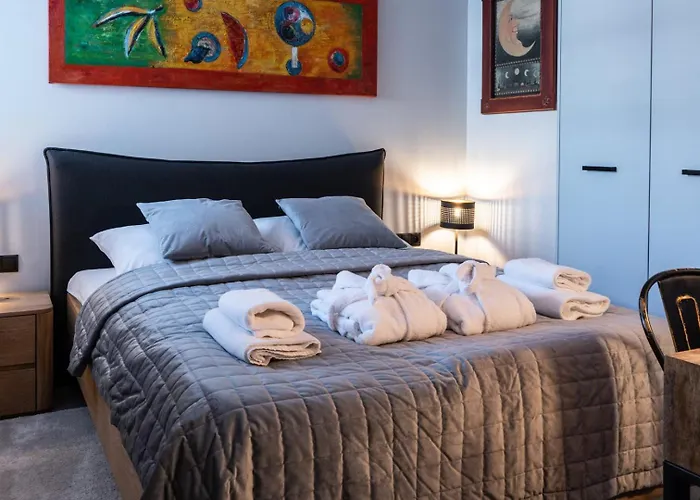 Apartview Plazowa By Rent Like *