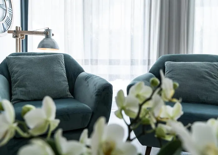 Apartview Plazowa By Rent Like